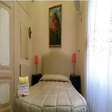 Oda ve Kahvaltı Walter 3*